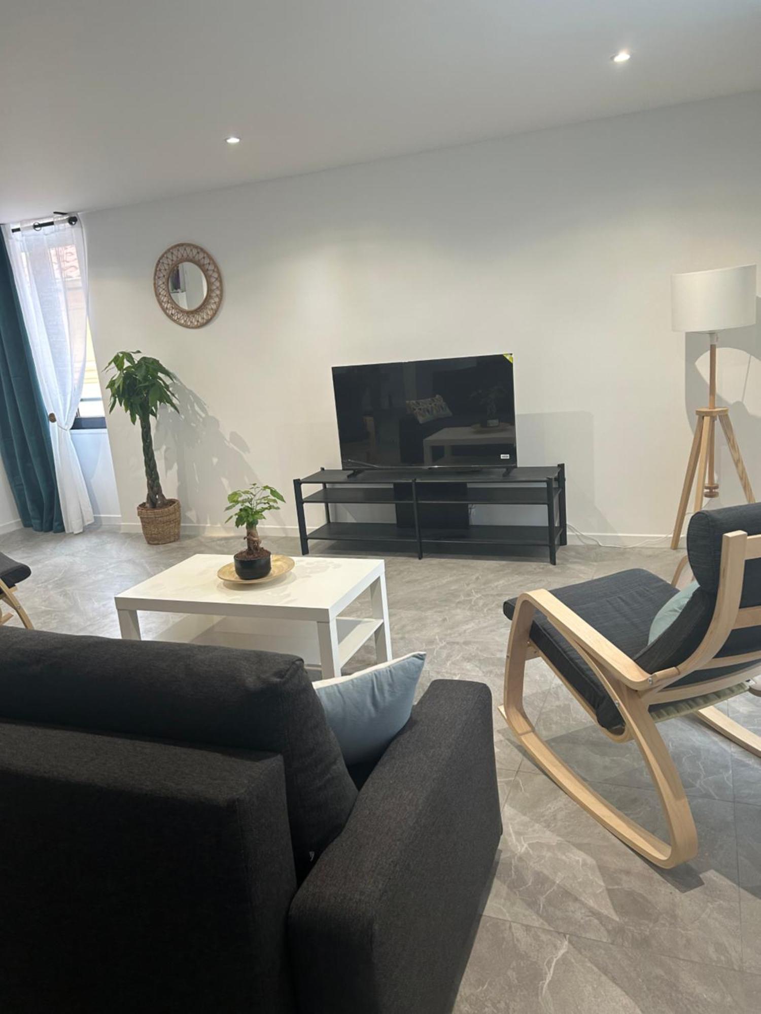 Residence "A Torbia" , 4 Appartements De 2 A 6 Personnes ラ・チュルビ 部屋 写真